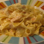 Bijeli rezanci s lososom