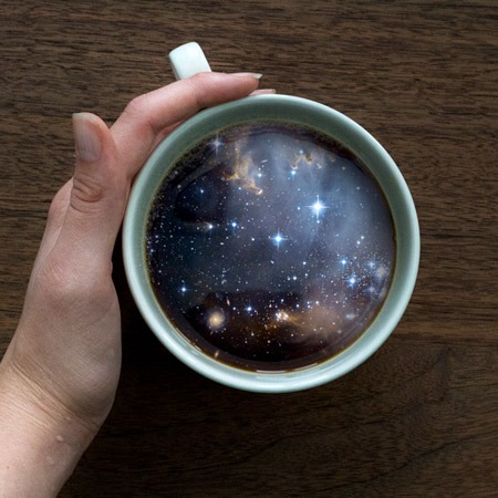 Oceani i galaksije u samo jednoj šalici kave