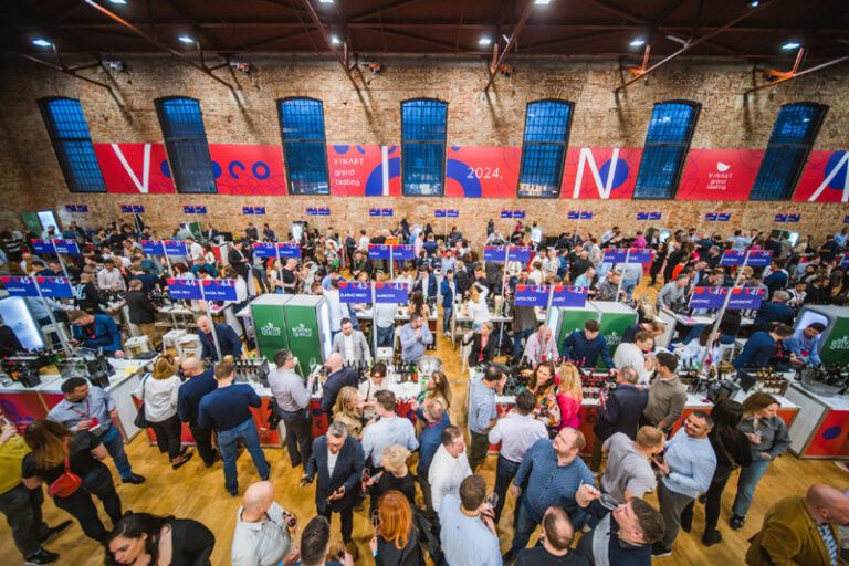 Završilo 9. izdanje Vinart Grand Tastinga koje je u Hrvatsku dovelo neke od najznačajnijih vinskih autoriteta današnjice