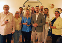 U Samoboru, Pri staroj vuri, okusi i mirisi hrane i vina širili su se na 33. Vino uz žlicu