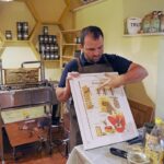 Korcula, OPG Komparak, med i gin, foto Nikola Zoko (3)